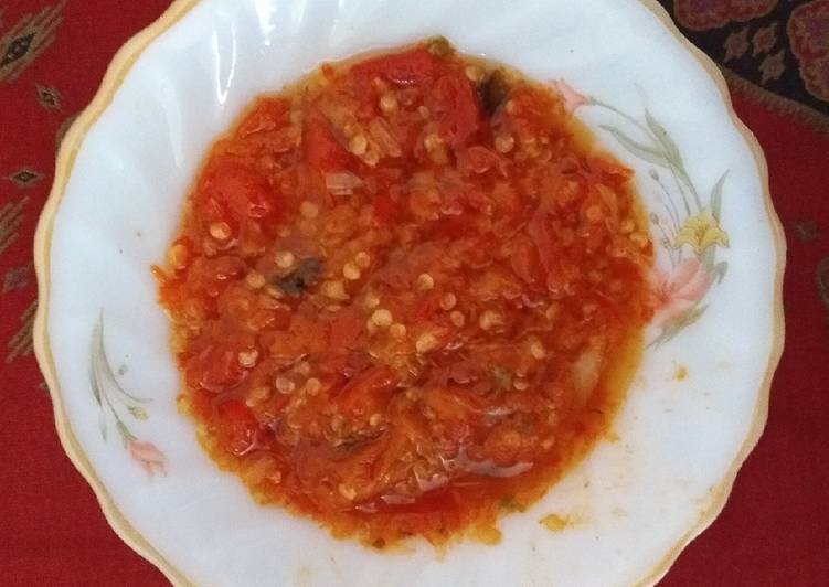 Sambel Korek atau Sambel Geprek🌶️