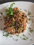 Arroz, con hongos boletus secos