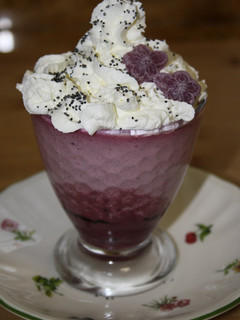 Una foto de Mousse de frutos del bosque