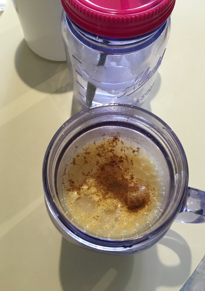 Una foto de Batido de Mango-Almendras-Avena (smoothie)