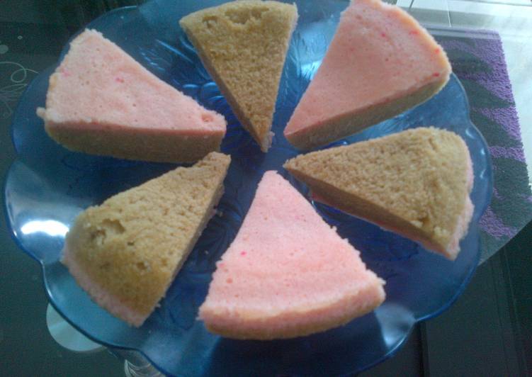 Langkah Mudah untuk Menyiapkan bolu kukus 2 rasa gak pake ribet Anti Gagal