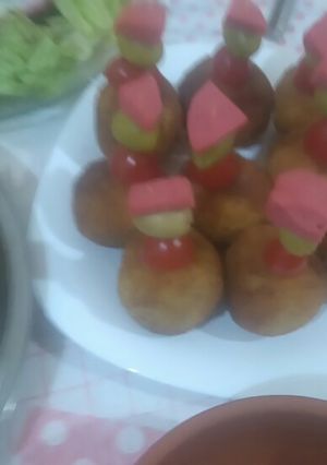 صورة لوصفة كروكات بالروز والجبن