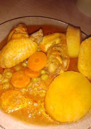 Una foto de Estofado de alitas