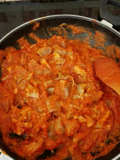 Una foto de Morro de cerdo en salsa