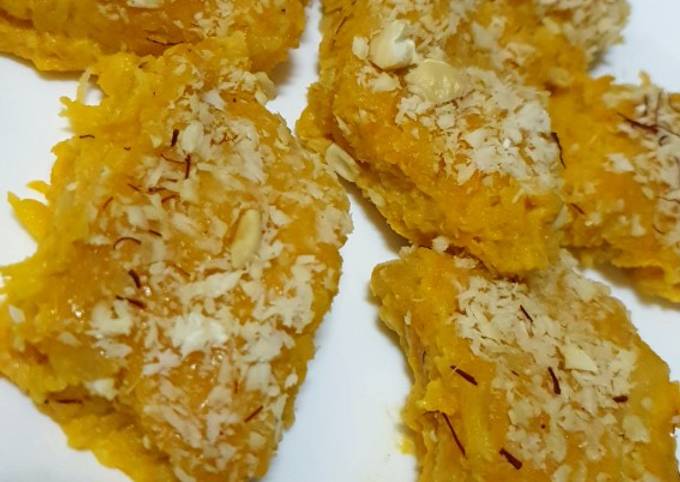Kesar Kaju Carrot Halwa