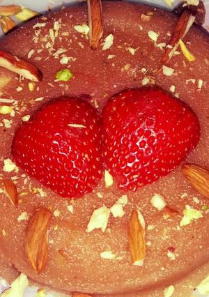A picture of Strawberry halwa.