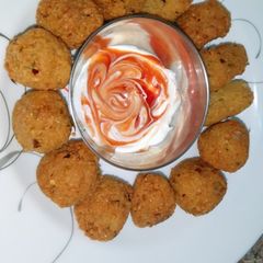 A picture of Crispy falafel.