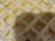 Una foto de waffle relleno
