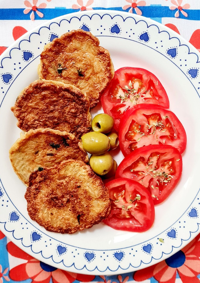 Una foto de Croquetas de arroz 🍚 en 5 pasos, sin gluten y sin horno 🥵