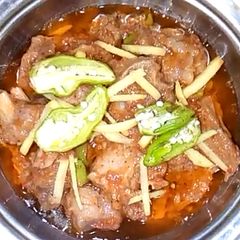 A picture of Mutton Black Pepper Karahi.