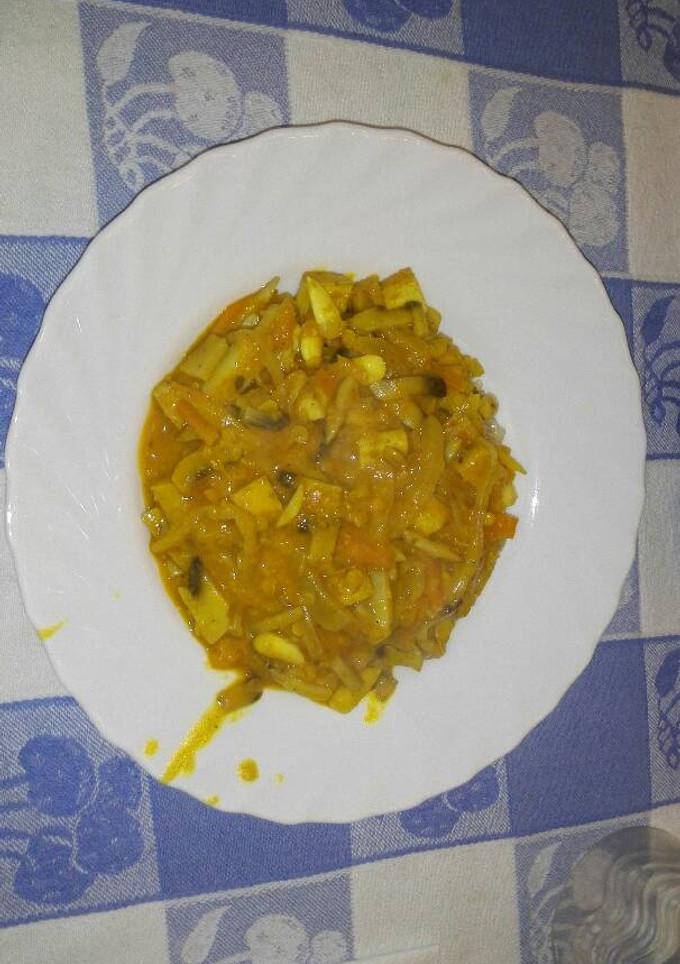 Una foto de Curry con verduras