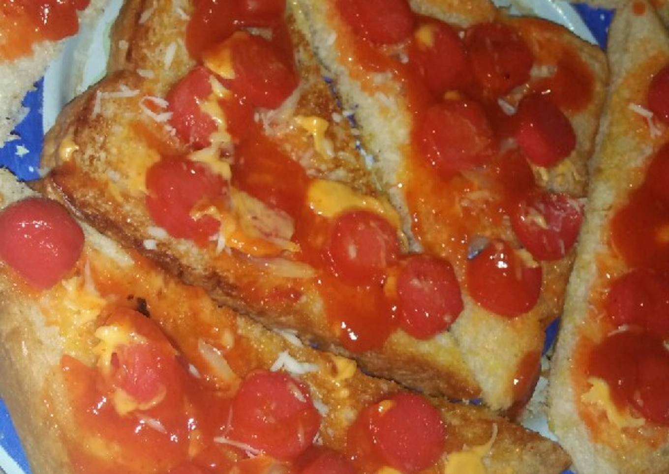 Roti tawar pizza