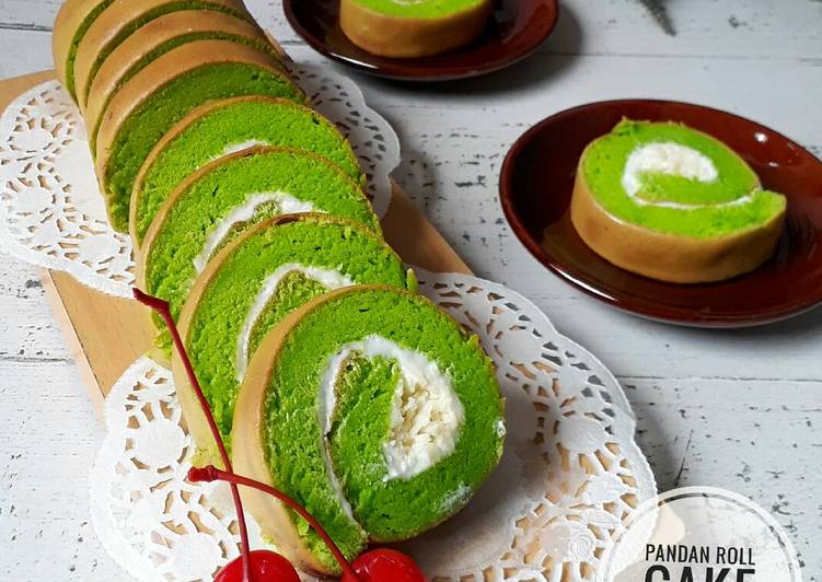 Pandan Roll Cake/ Bolu Gulung Pandan Super Lembut