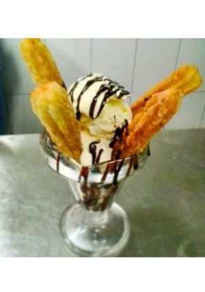 Una foto de Churros con helado