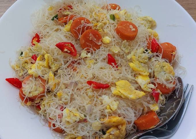 Resep Bihun Goreng Putih oleh Waffles - Cookpad