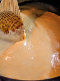 Una foto de CREMA Pastelera y Canela...!😋