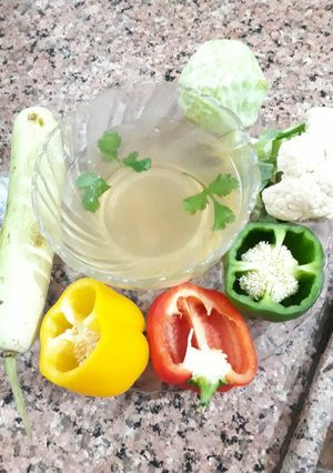 A picture of Vegetable stock.