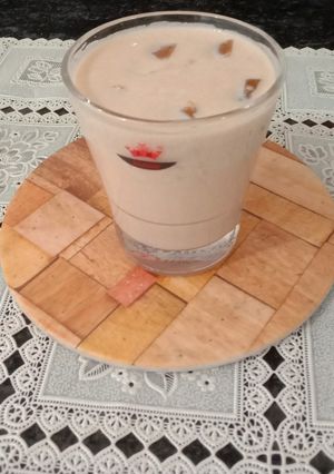 A picture of #QR Chickoo shake.