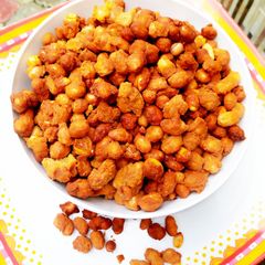 A picture of Peanut burger.