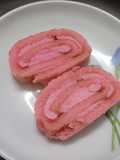 স্ট্রবেরি ক্রীম রোল (strawberry cream roll recipe in Bengali)