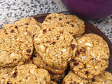 Masitas de harina de almendra y frutos secos