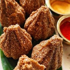 A picture of Til Modak.