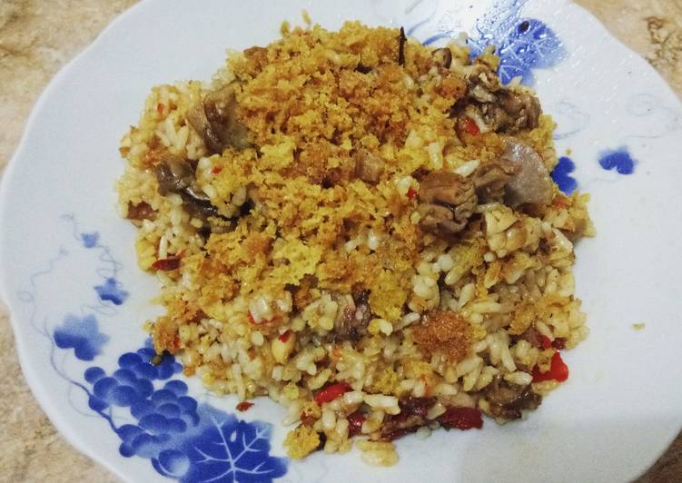  Resep  Nasi  goreng  terasi  oleh tanti sayonodiharjo Cookpad