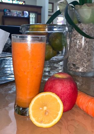Foto resep Smoothies Apel Wortel Lemon (menu diet)