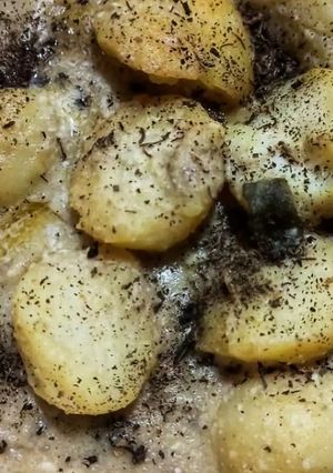 মেথি আলু দম (methi aloo dum recipe in Bengali) রেসিপির প্রধান ছবি