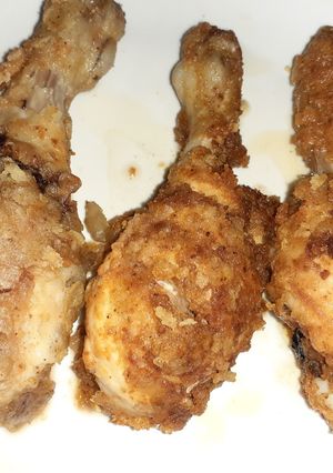 A picture of Chicken masala broast.