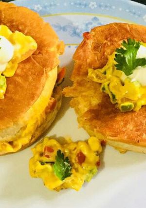 A picture of Vegetable burger sandwich.