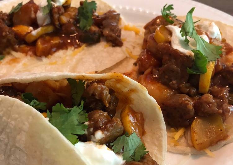 Spicy shrimp and sausage tacos Spicy shrimp and sausage tacos