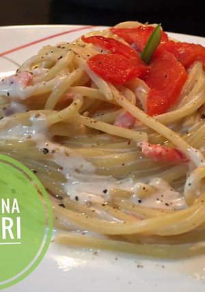 Una foto de Espaguetti Con Salmón ahumado