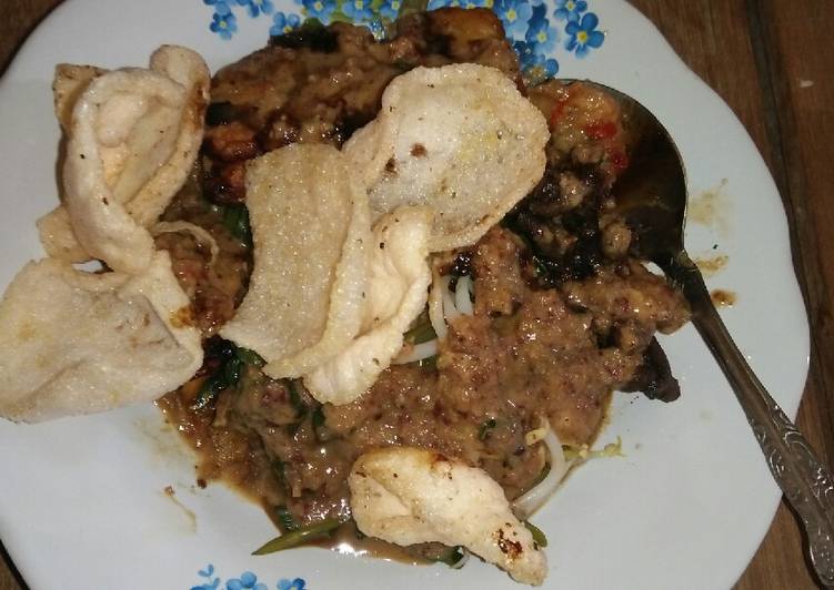Resep Gado-gado | Cara Membuat Gado-gado Yang Enak Banget