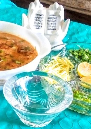 A picture of Chicken Daleem(Haleem).