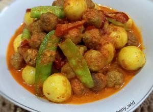 Foto resep Sambal Goreng Kreni Daging Sapi & Telur Puyuh
