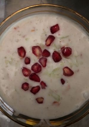 A picture of Veg rayta.