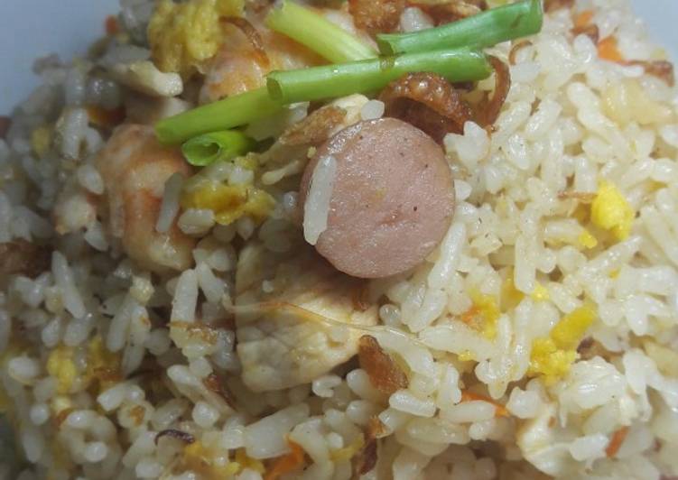 Nasi goreng singapura