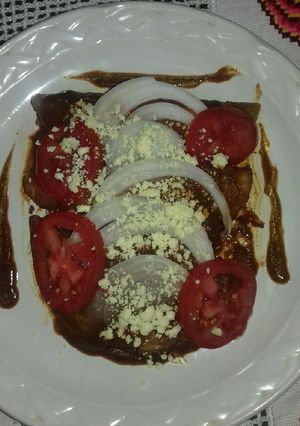 Una foto de Enmoladas de #pollo