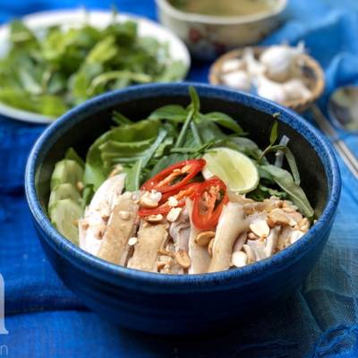 (2) Cách Làm Món Phở Gà Trộn của Rose Truong - CookpadThêm CooksnapChia sẻ-image