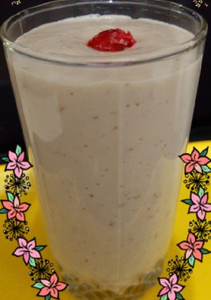 A picture of Oats Banana Smoothie.