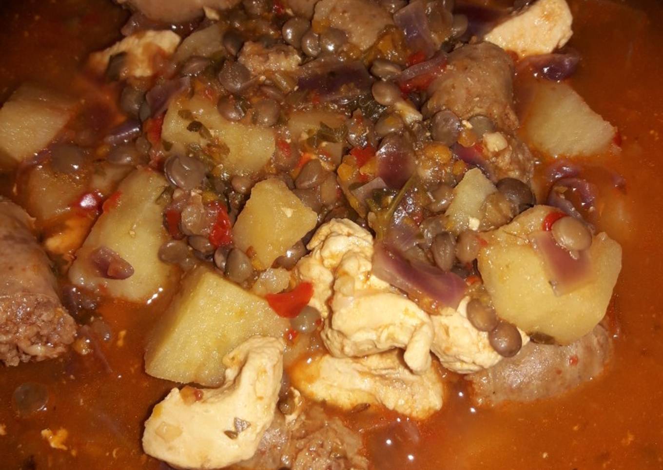Rico guisito con lo que hay en el refrigerador