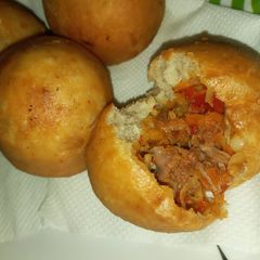 A picture of Meat buns.