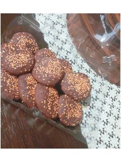 عکسی از دستور کلوچه شکلاتی _کنجدی🍪