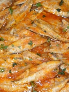 Una foto de Sardinas en cazuela