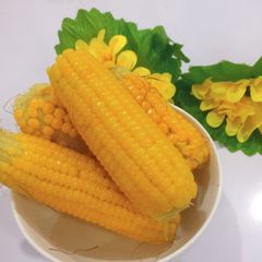 A picture of Fresh Boiled Corn On The Cob(ibeni igbado).