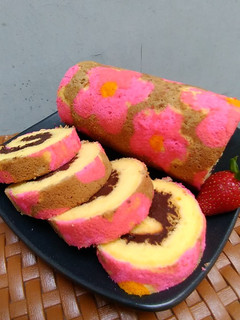 Foto resep Bolu Gulung Motif Bunga
