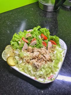 Hình của món Salad ức gà 🥗.