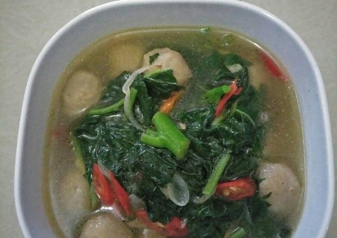 Resep Sayur Bayam Bakso Oleh Nina Nurmala Cookpad