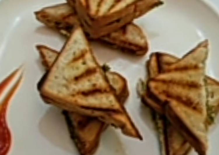 Recipe of Any-night-of-the-week Okra sandwich